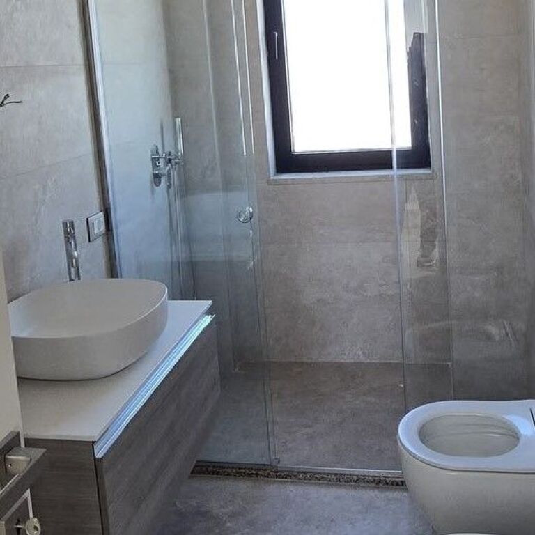 🏡✨ SHITET VILË 3-KATËSHE ME TARRACË | MJULL-BATHORE, TEG