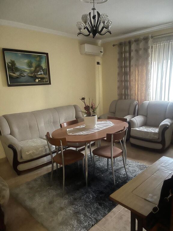 Affitto | Apartament 2 + 1 | 21 Dhjetori | 550 €/mese