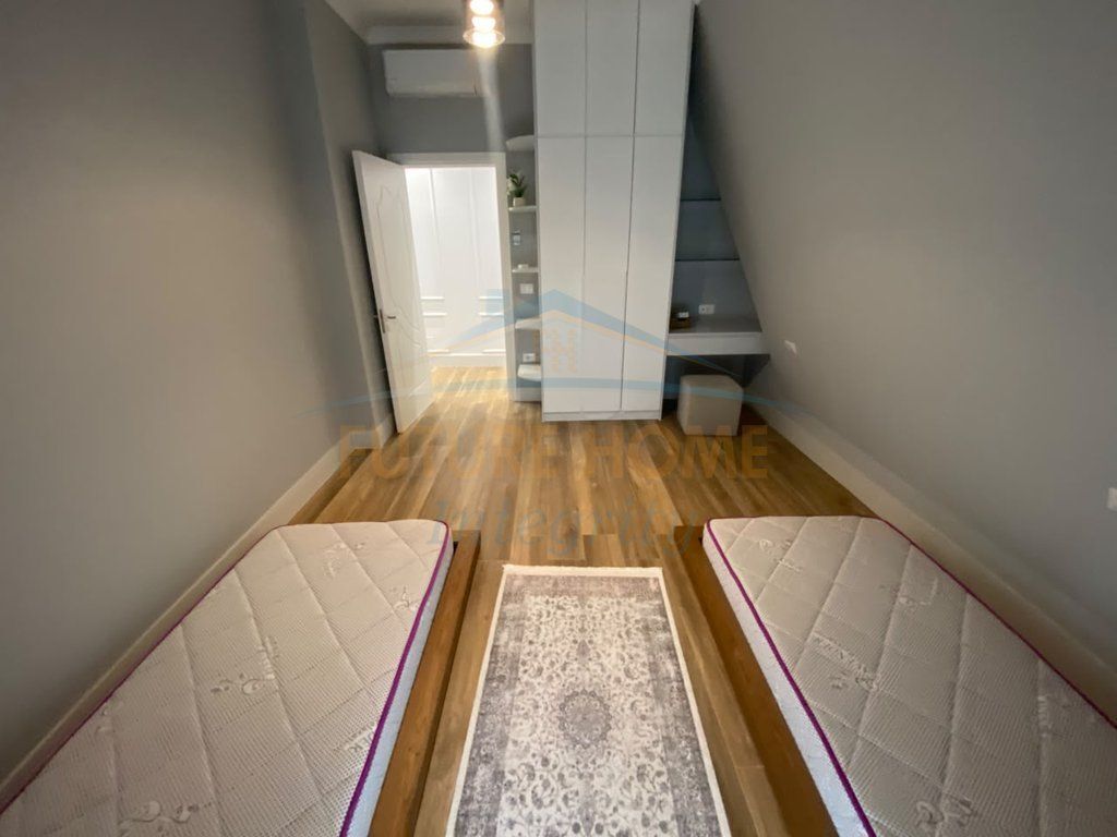Affitto, Appartamento 2+1+2+Posto Auto, Joy Residence, Tirana.