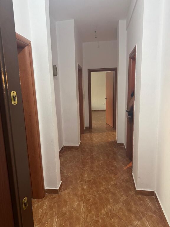 Qera | Apartament 2 + 1 | Bryli materniteti ri | 600 €/muaj