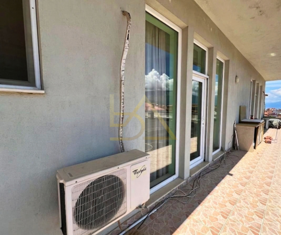 VENDESI MULTIFUNZIONALE IN VENDITA – POGRADEC