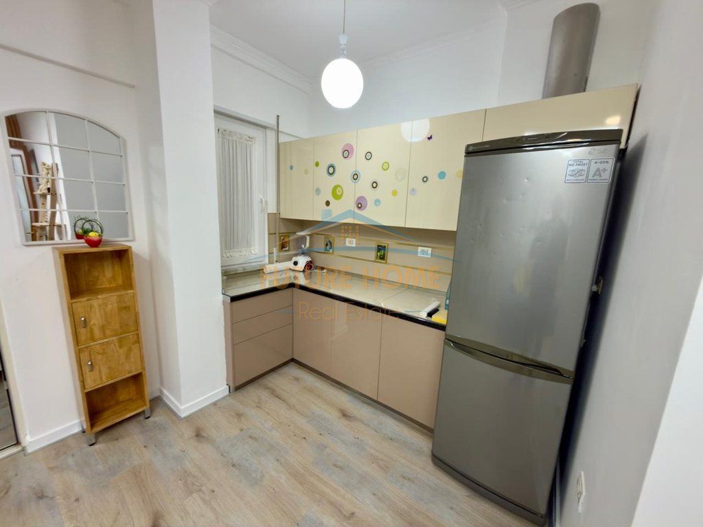 Affitto, Appartamento 3+1+2, Lago Secco, Tirana.  Prestige61940