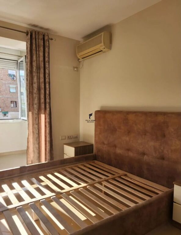 APARTAMENT ME QERA 1+1 RRUGA E ELBASANIT 50.000 LEKE FH-95326
