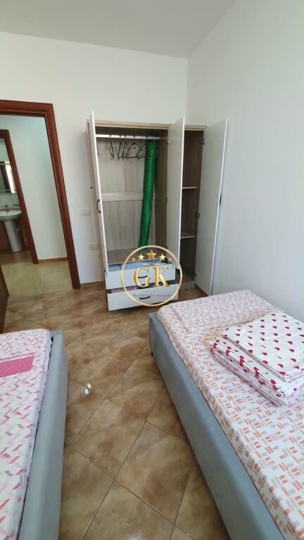 20974686🏡 SHITET APARTAMENTI 3+1+2,PLAZH DURRËS