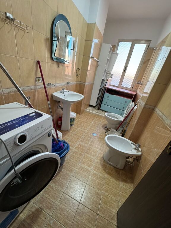 Jepet Me Qera Apartament 2+1+2 Ballkone