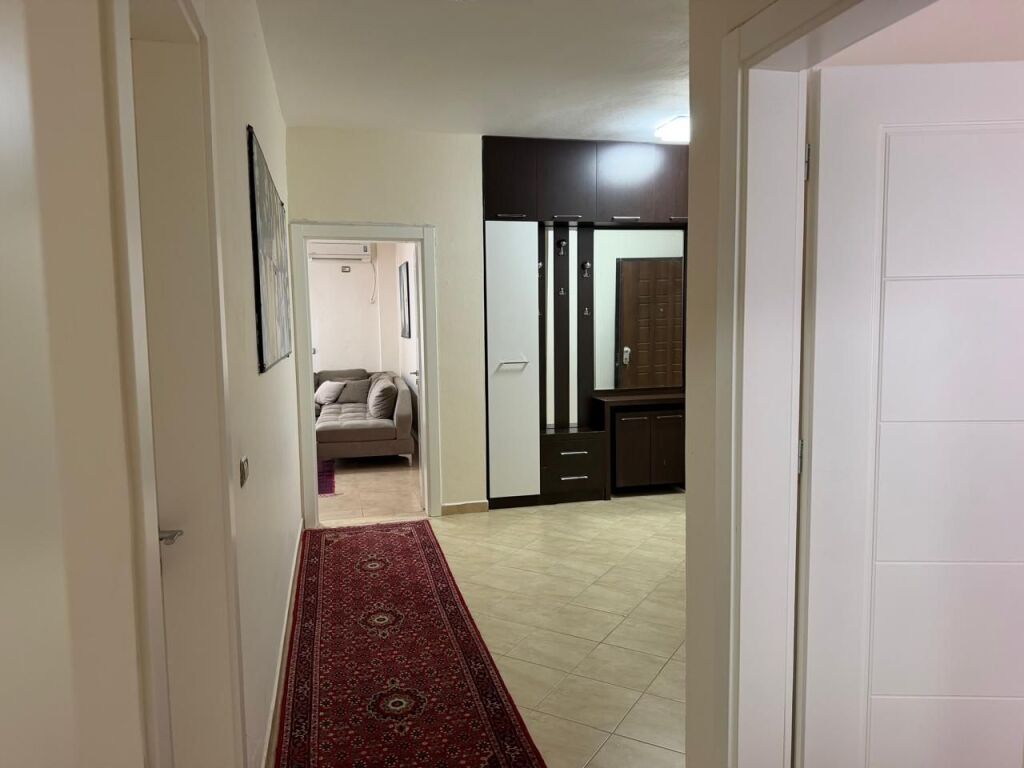 Apartament 2+1 per qera Sauk !
