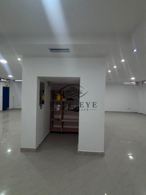 Commercial Space for Rent in Stadiumi, Durrës.