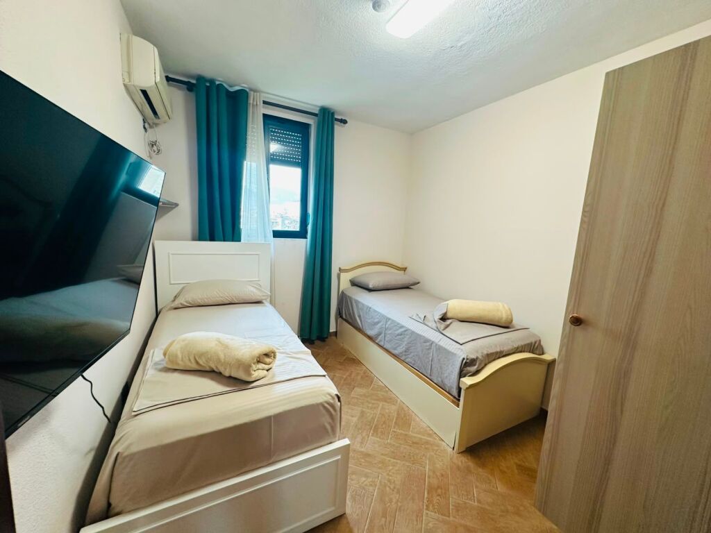 Triplex Apartment 4+1+2 Bathrooms + 2 Balconies for Rent