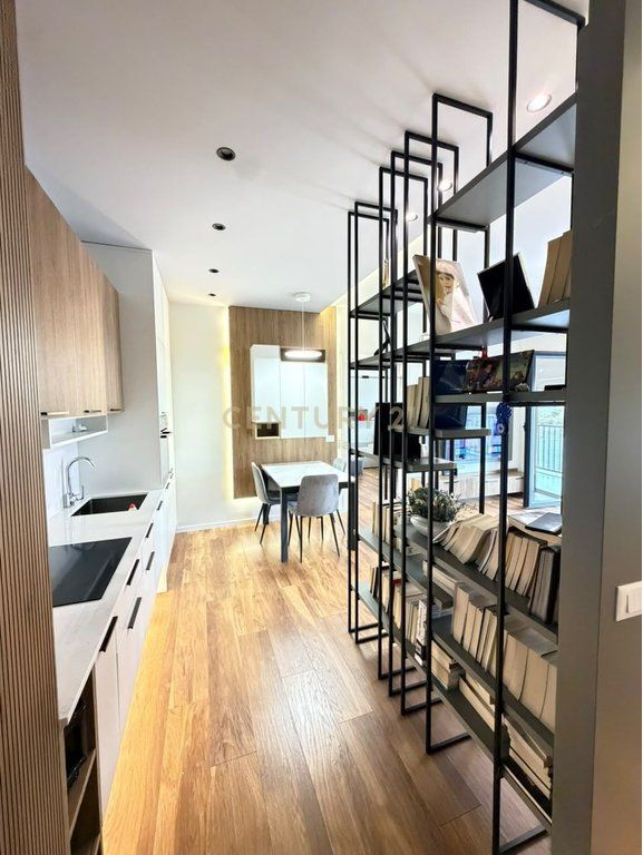 🏡 Apartament Modern për Shitje në Myslym Shyri – Vendndodhje Premium në Zemër të Tiranës