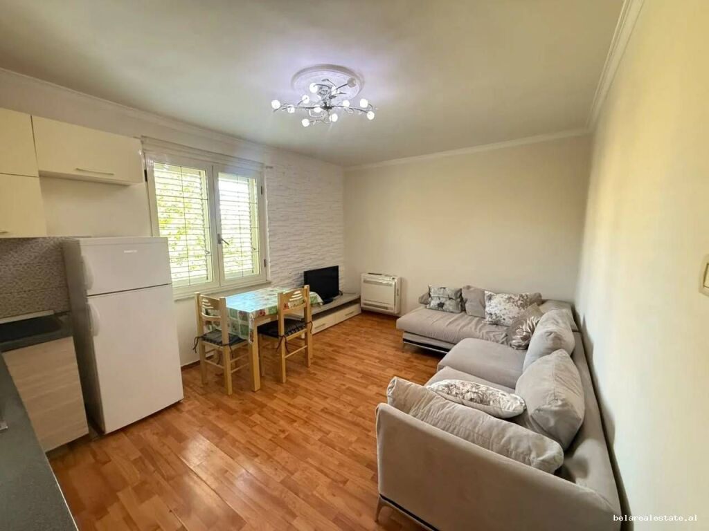 Apartament me qera 2+1 tek Oxhaku (ID B221462) Tirane