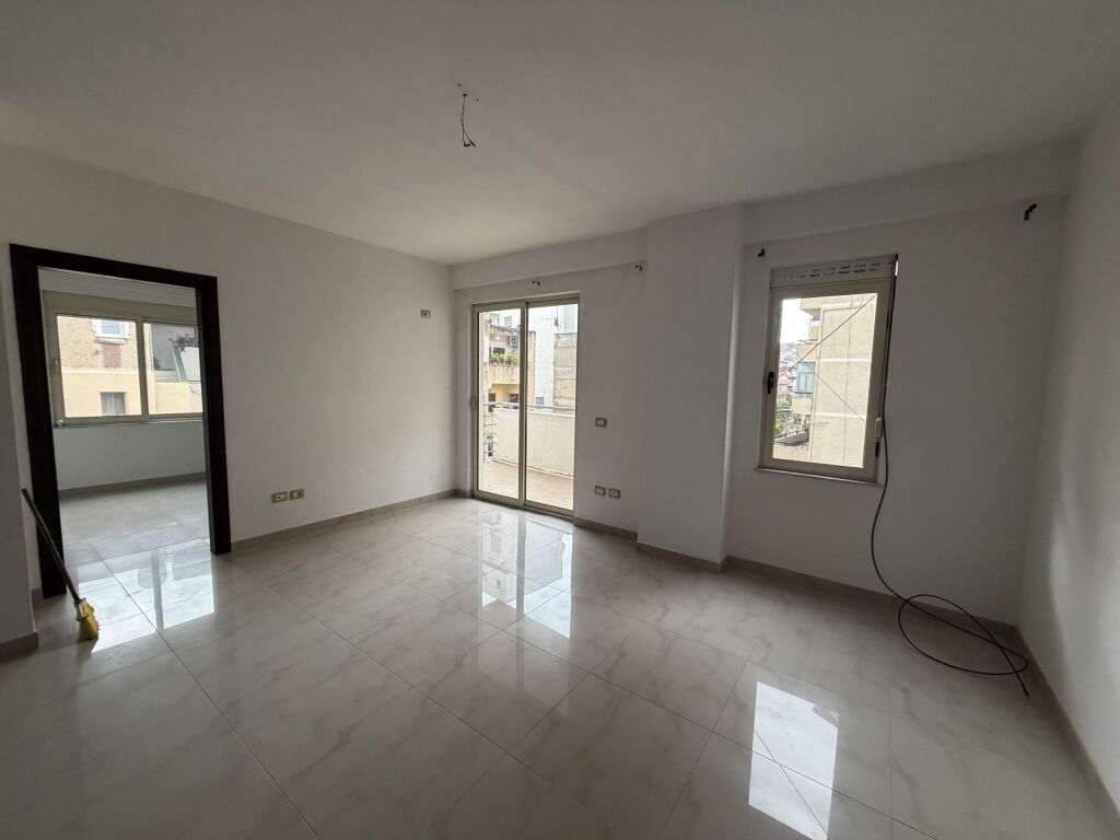Apartment 2+1+2 for rent in Neighborhood 5
