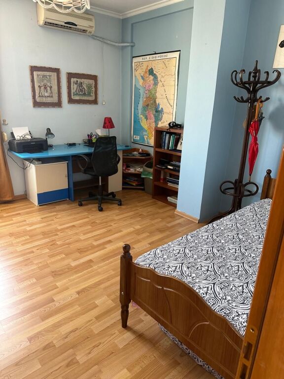 Apartment 2+1+2 for sale Paris Commune