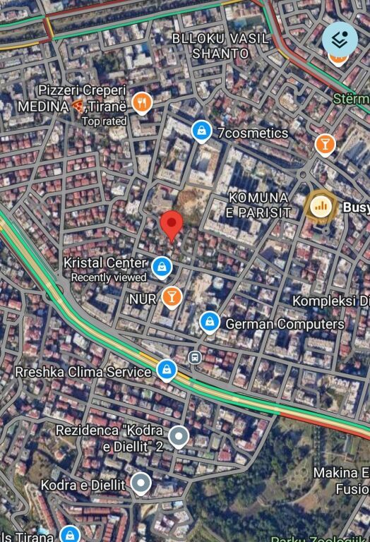 SHTEPI ME QERA 2+1+ PARKIM - KOMUNA E PARISIT, TIRANE