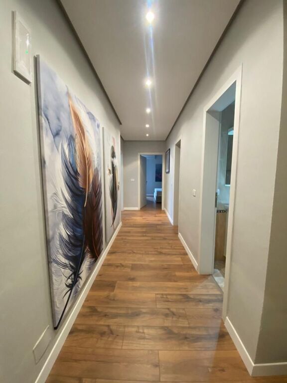 Jepet me qira apartament 2+1