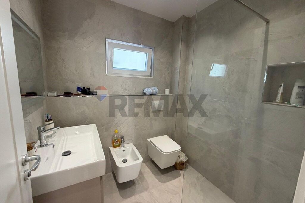 Villa for Rent on Mihal Grameno Street