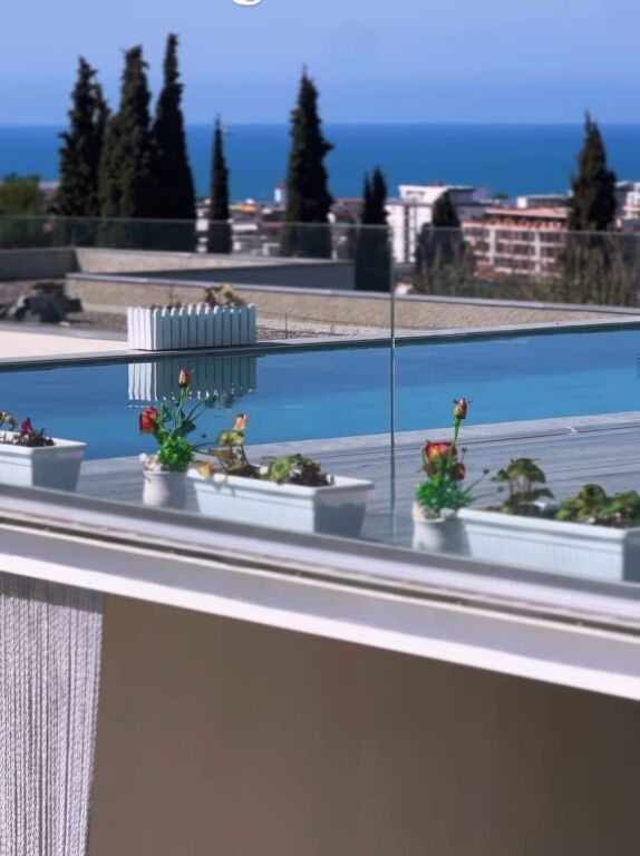 🏡 VILË MODERNE LUKSOZE NË GOLEM – PAMJE E PLOTË DETI 🌊