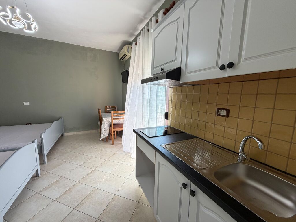 Studio apartment for rent