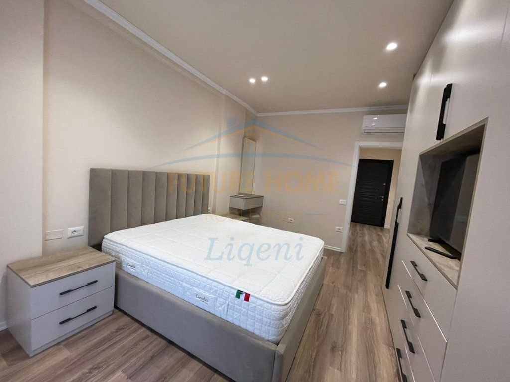 Affitto, Appartamento 1+1+Posto Auto, Lago Secco, Tirana.