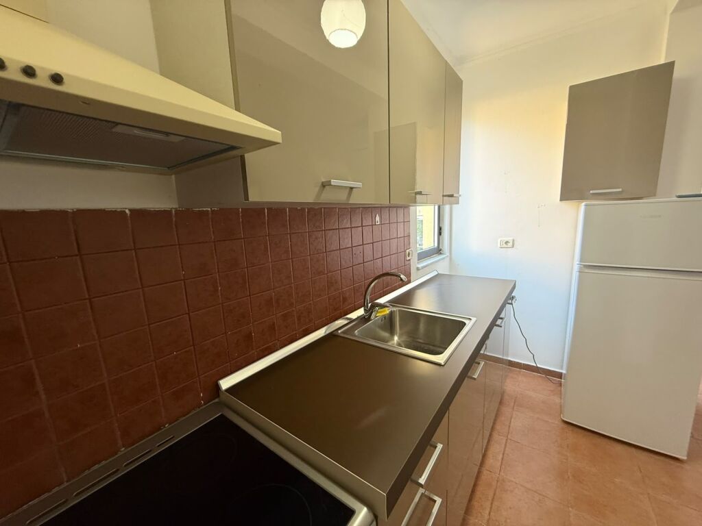 Apartament 1+1 me qira tek Stadiumi Dinamo!