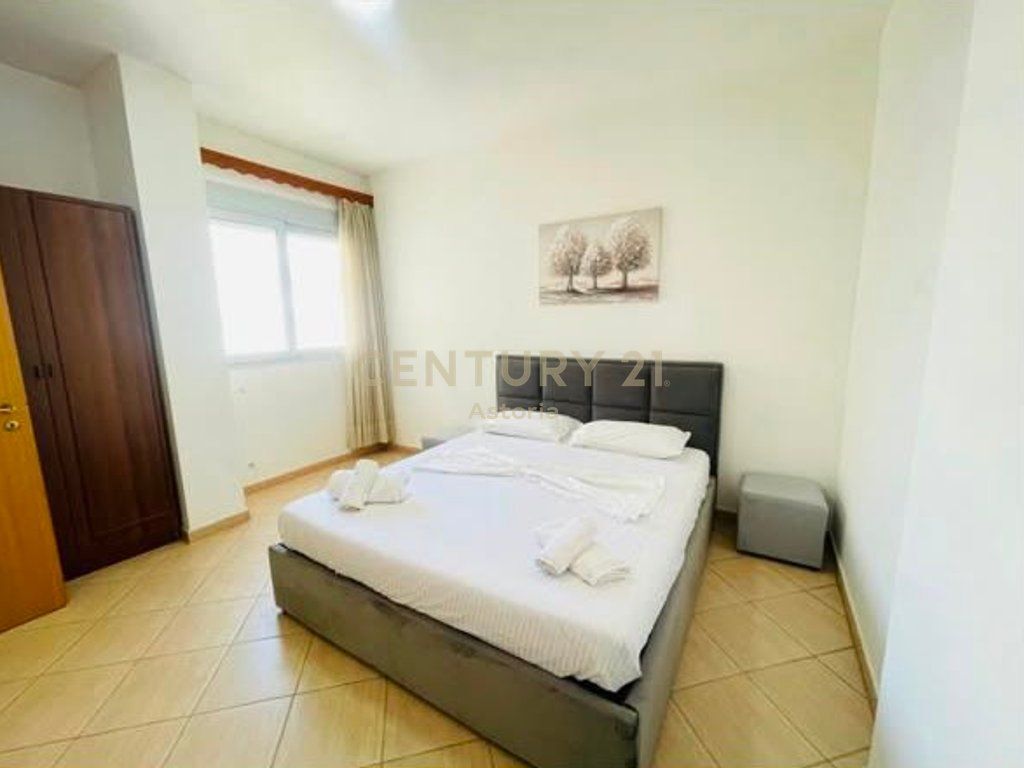 FOR SALE APARTMENT 2+1 FIRST LINE, LUNGOMARE VLORE.