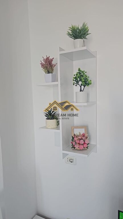 SHITET APARTAMENT 1+1 NE GOLEM