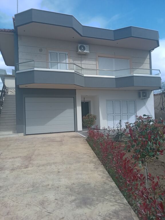 🏡 SHTËPI PRIVATE ME QIRA – 24 MAJI, VLORË 🇦🇱