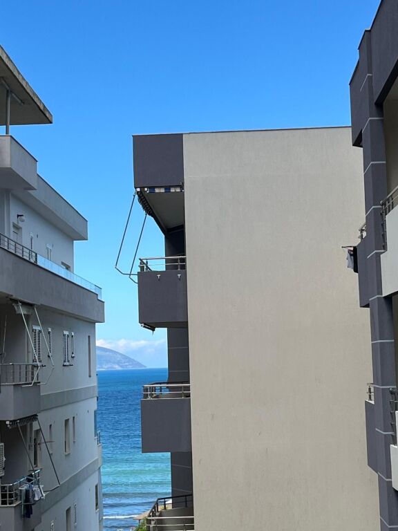 APPARTAMENTO 1+1 IN AFFITTO ANNUALE | LUNGOMARE, VLORA 🌊🏡