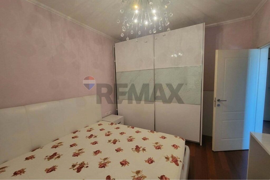 Apartment 2+1+2 for rent Yellow Palaces, Kamza Junction.