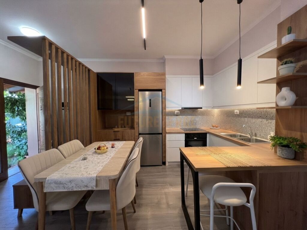 Rent, Apartment 2+1+2, near Lake View, Tirana