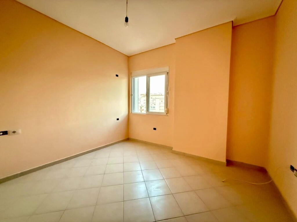 🏠 1+1 APARTMENT FOR SALE IN VLORË.