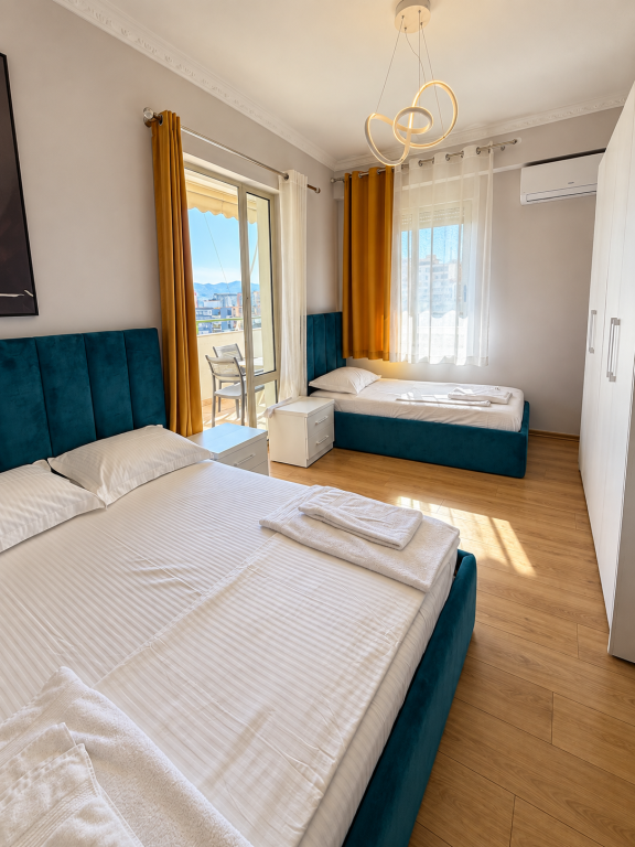 Apartment 2+1 for rent near Pazari i Ri