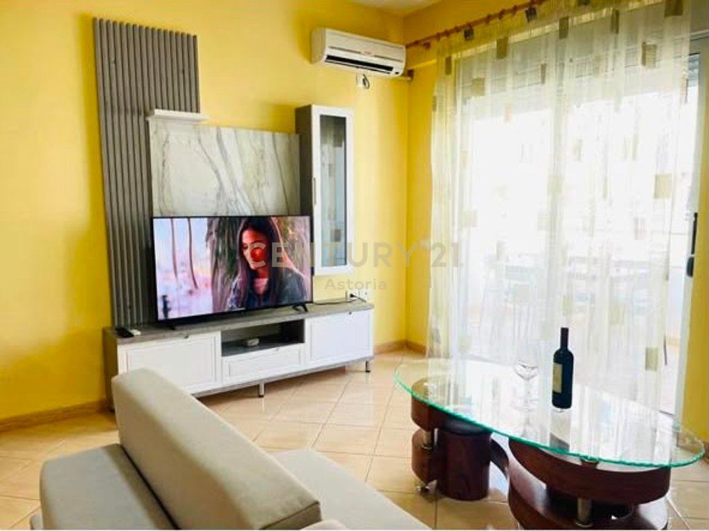 FOR SALE APARTMENT 2+1 FIRST LINE, LUNGOMARE VLORE.