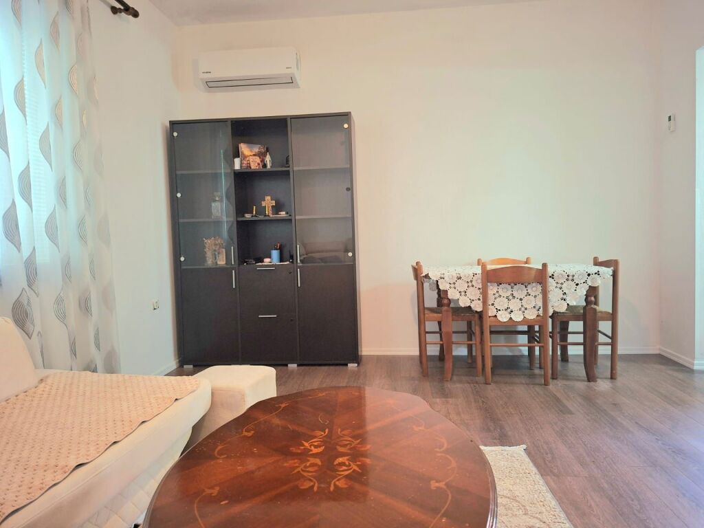 APARTAMENT 2+1 PER QERA PRANE PARKUT OLIMPIK