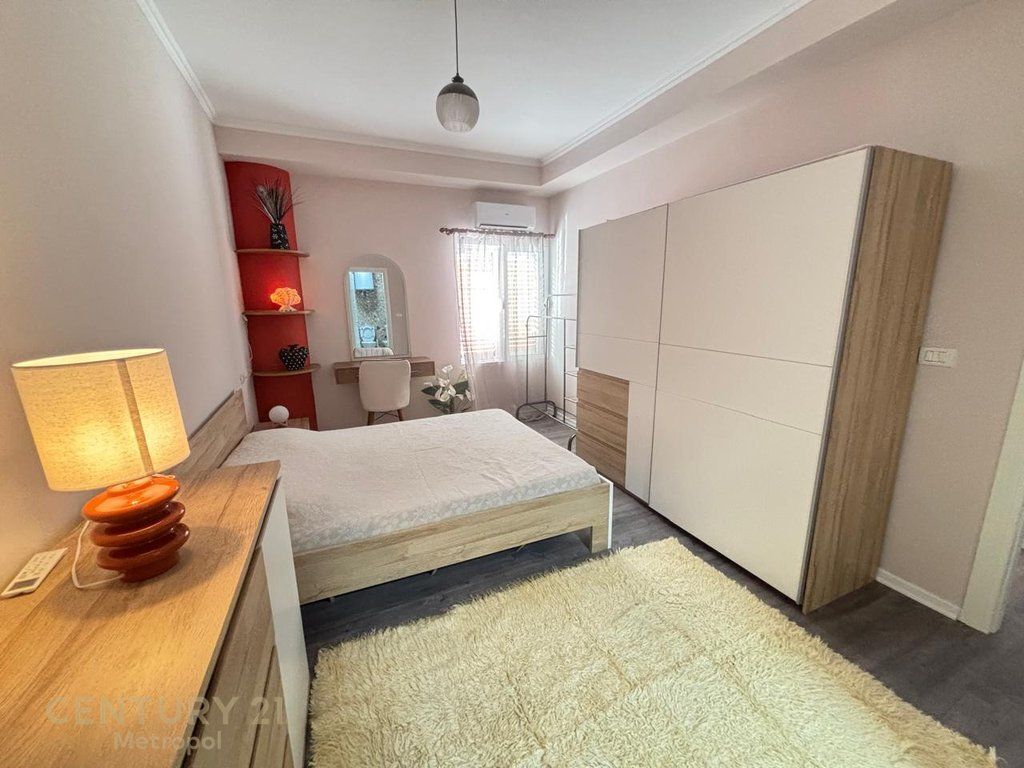 APARTAMENT ME QIRA – PAS LAKE VIEW