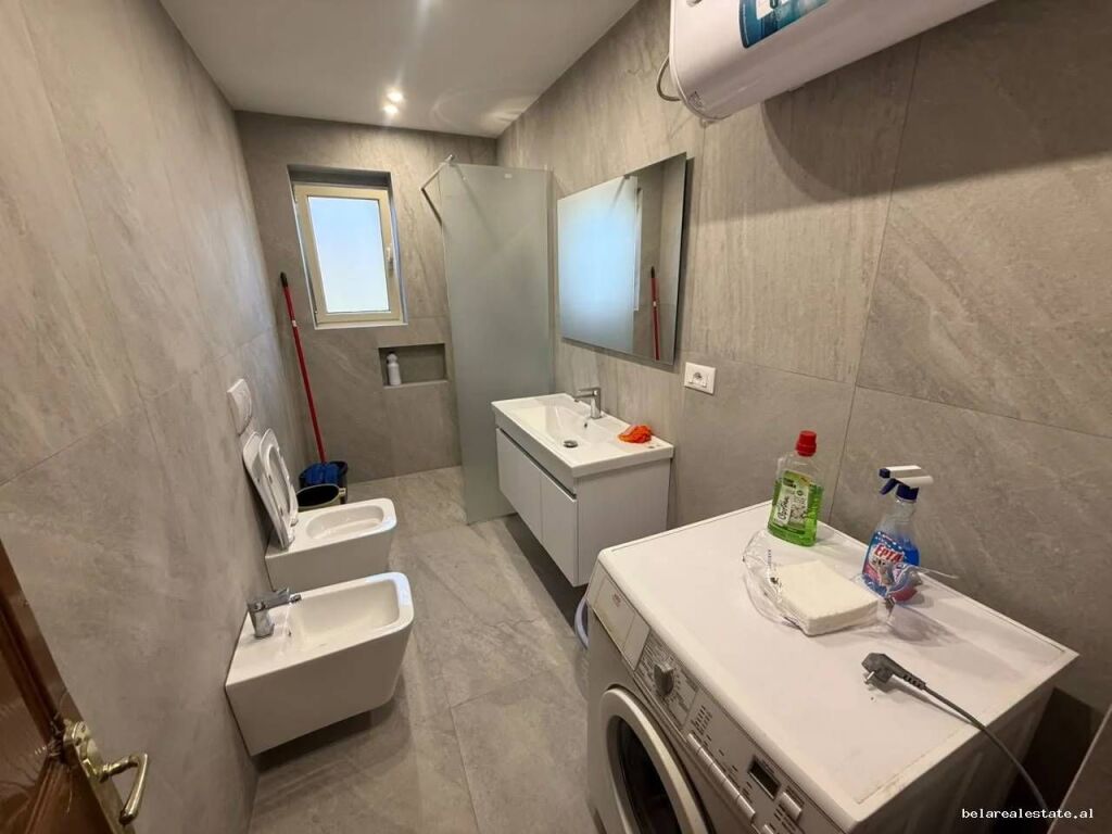 Apartament me qera 2+1 tek Oxhaku (ID B221462) Tirane