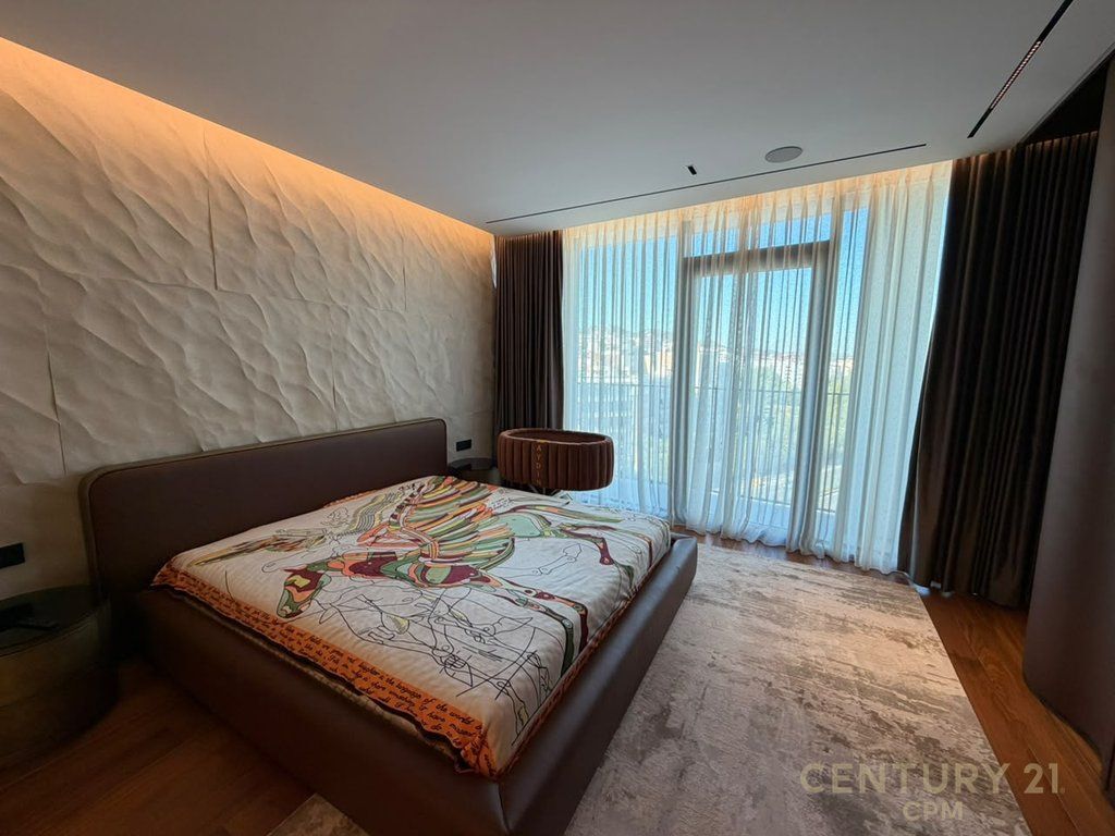 Apartament luksoz per qira – Lake View Residence