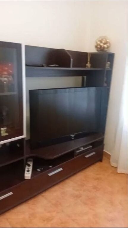 APPARTAMENTO 2+1 50,000 LEKE VIA GRAMOZ PASHKO