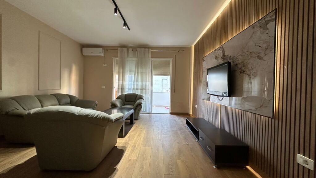 APARTMENT 1+1 FOR RENT NEAR THE DRY LAKE