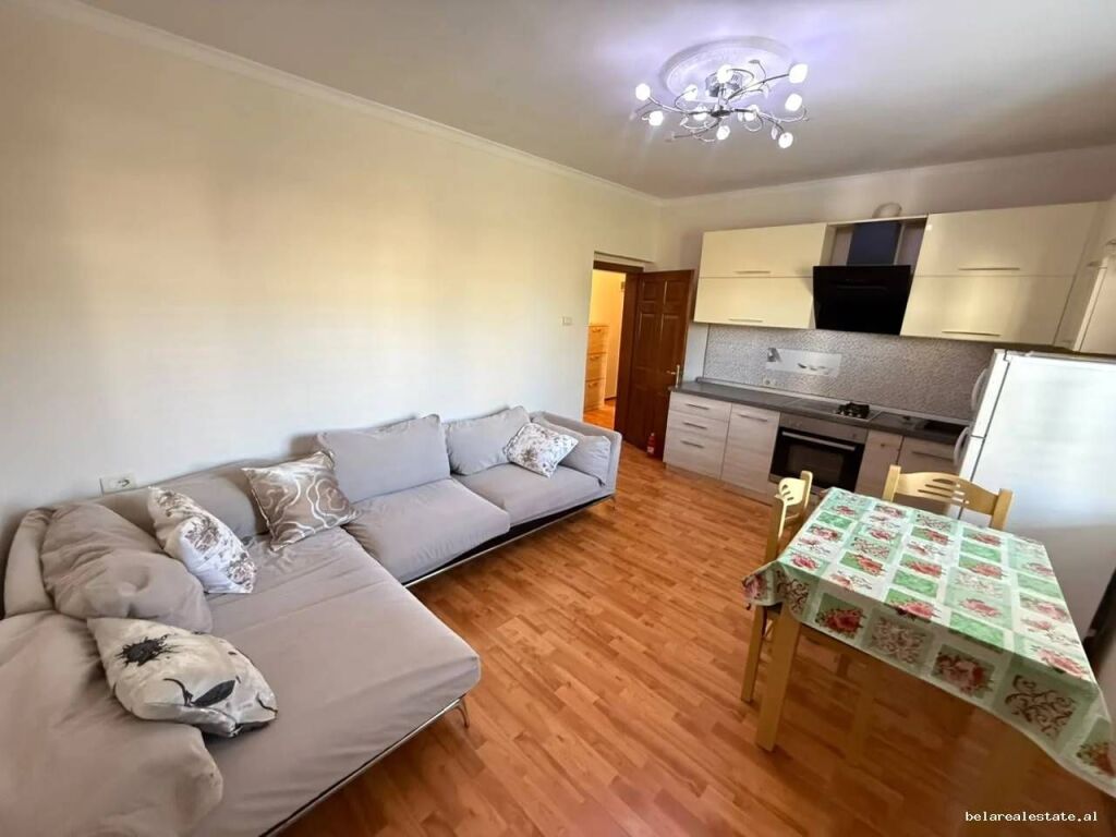 Apartament me qera 2+1 tek Oxhaku (ID B221462) Tirane