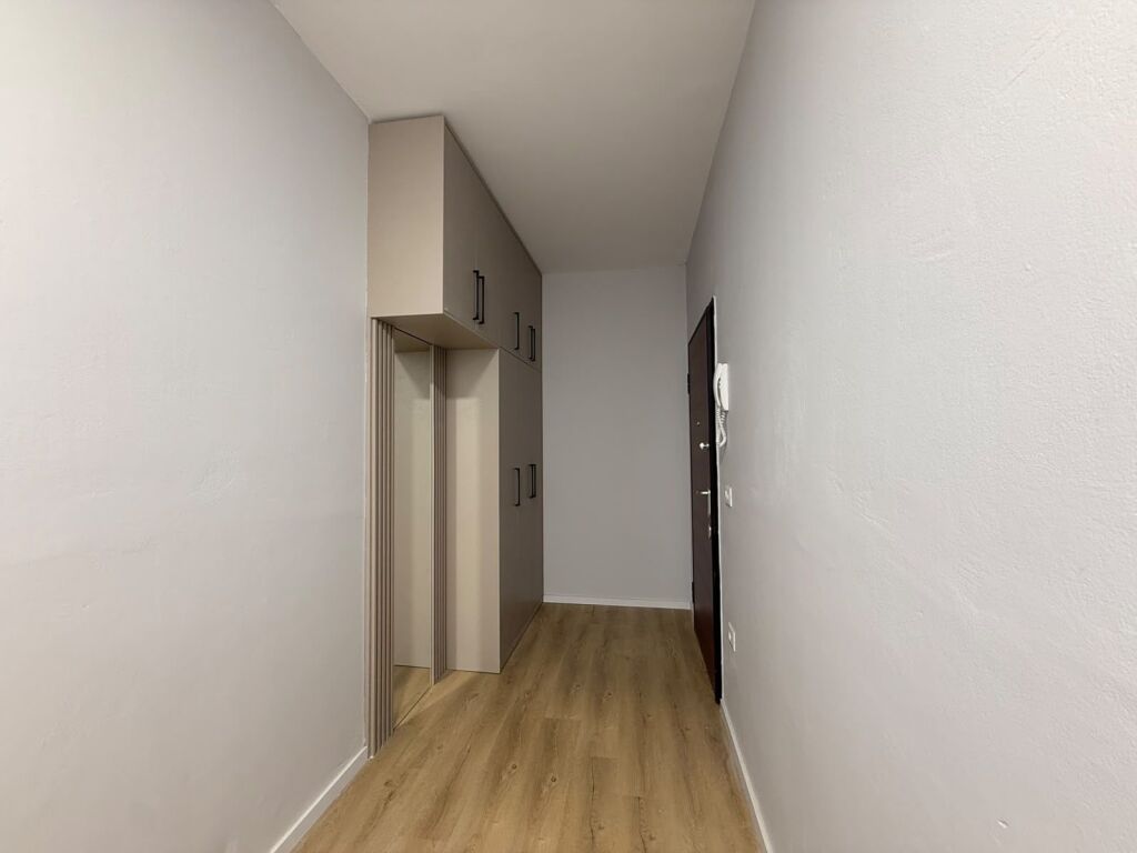 Apartament 2+1+2 te Aura ne Laprake