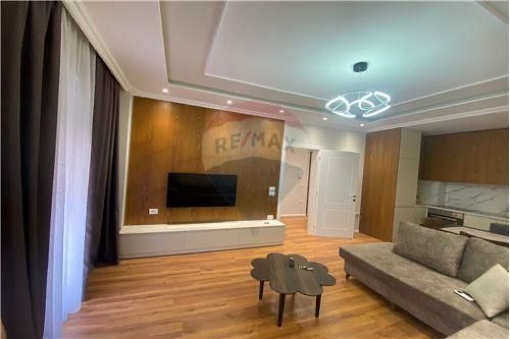 Apartament me qira 1+1+ parkim te green city