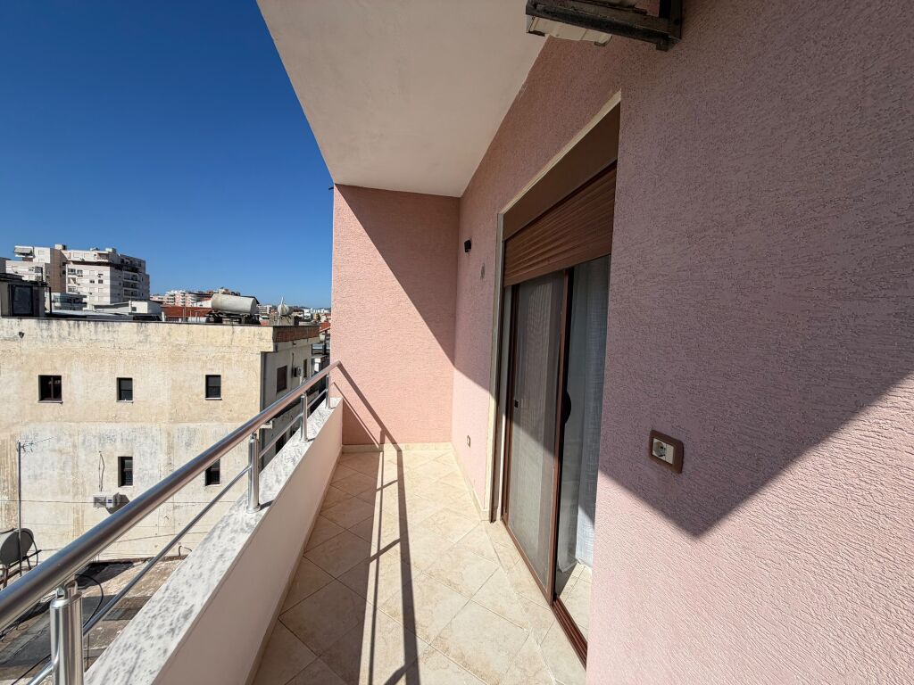 Studio apartment for rent