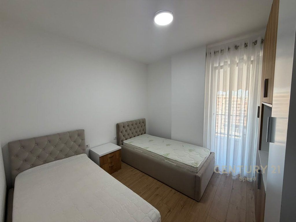 Appartamento 2+1 in affitto in Via "5 Maji"!!