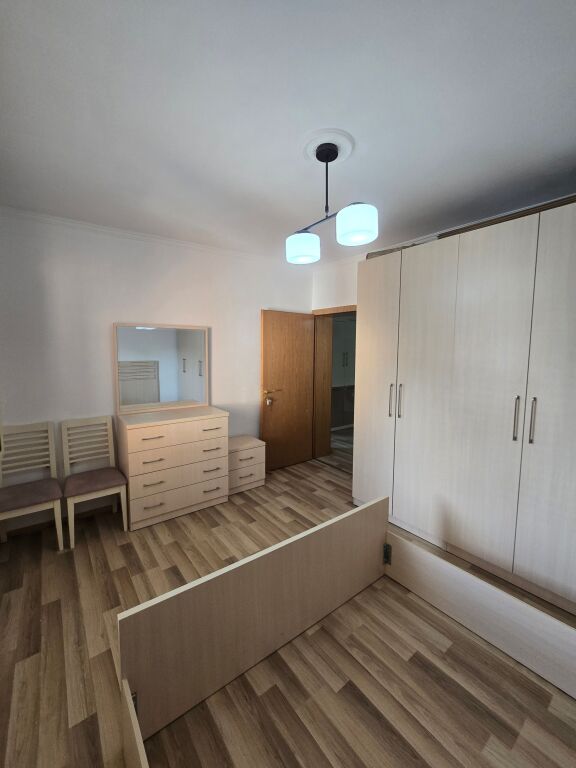 Jipet me qera Apartament 1+1 Te liceu