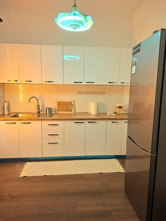 APARTAMENT 2+1 PER QERA PRANE PARKUT OLIMPIK