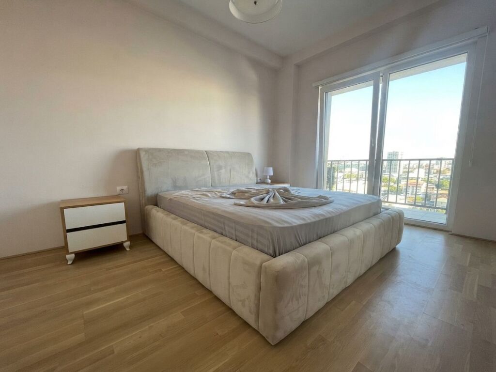 Affitto, Appartamento 1+1, Via Panorama, Tirana.