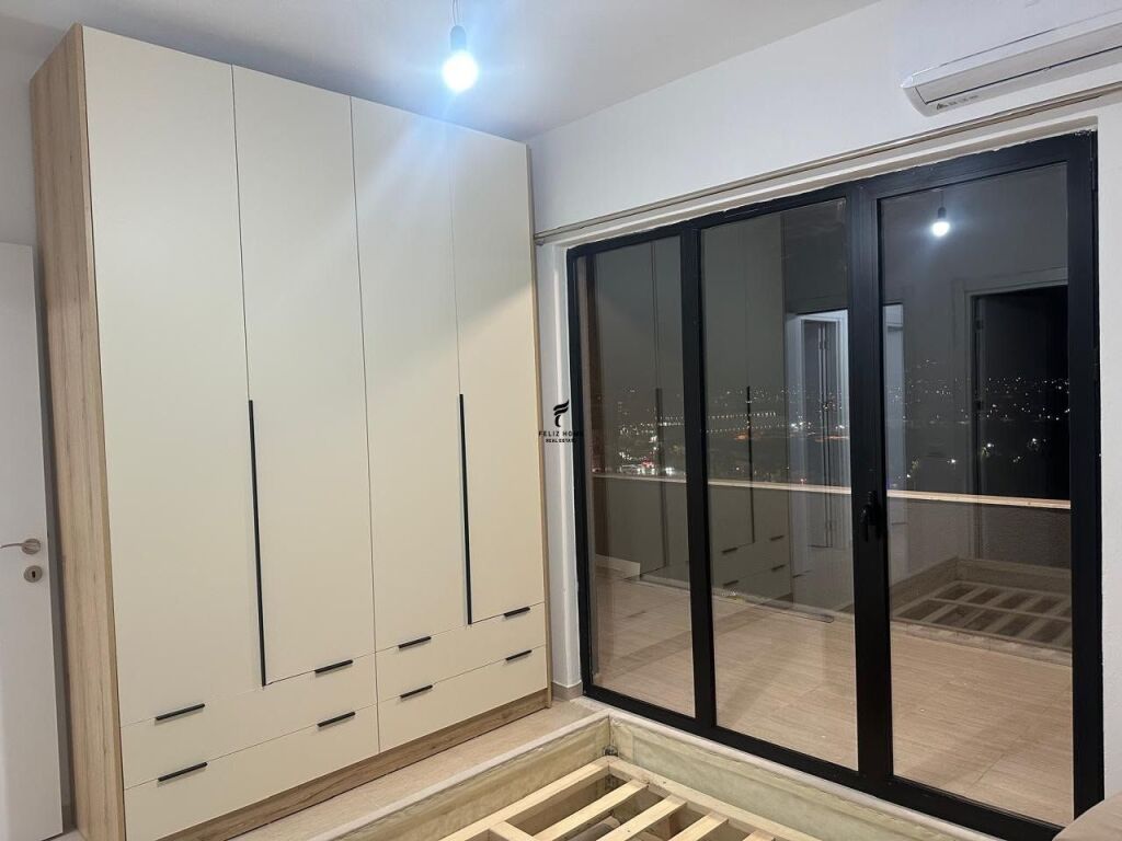 APARTAMENT ME QERA 2+1 CASA ITALIA 60.000LEKE FH-95542