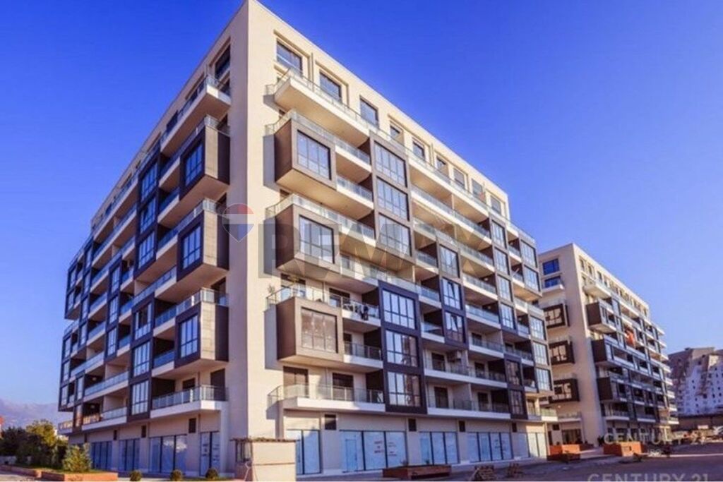 Apartament - Për Shitje - Ish Fusha e Aviacionit, Tiranë