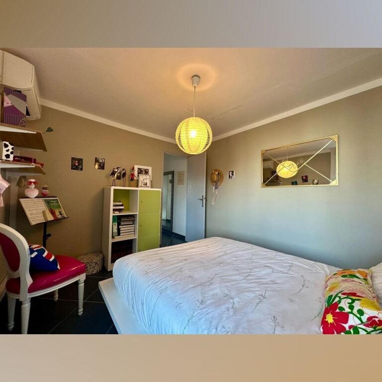 Astir, 2+1 apartment for rent.