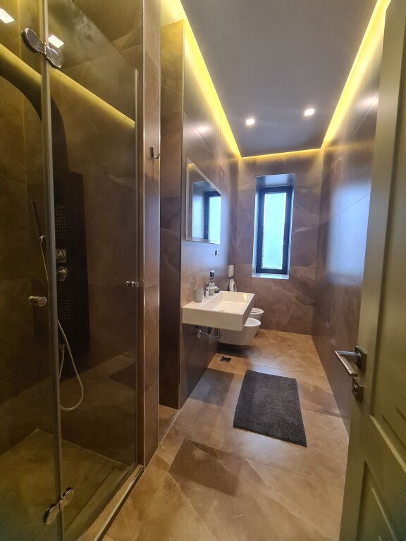 APARTAMENT LUKSOZ 3+1+2